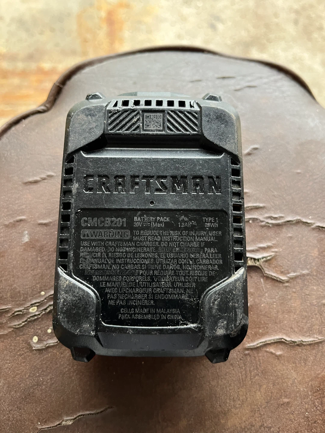 Craftsman 20V Lithium Ion Battery CMCB201 - photo 5