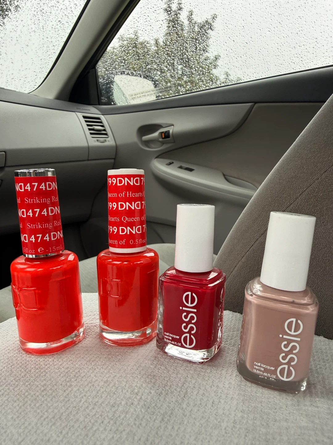 DND & ESSIE Nail polish (Oakville)
