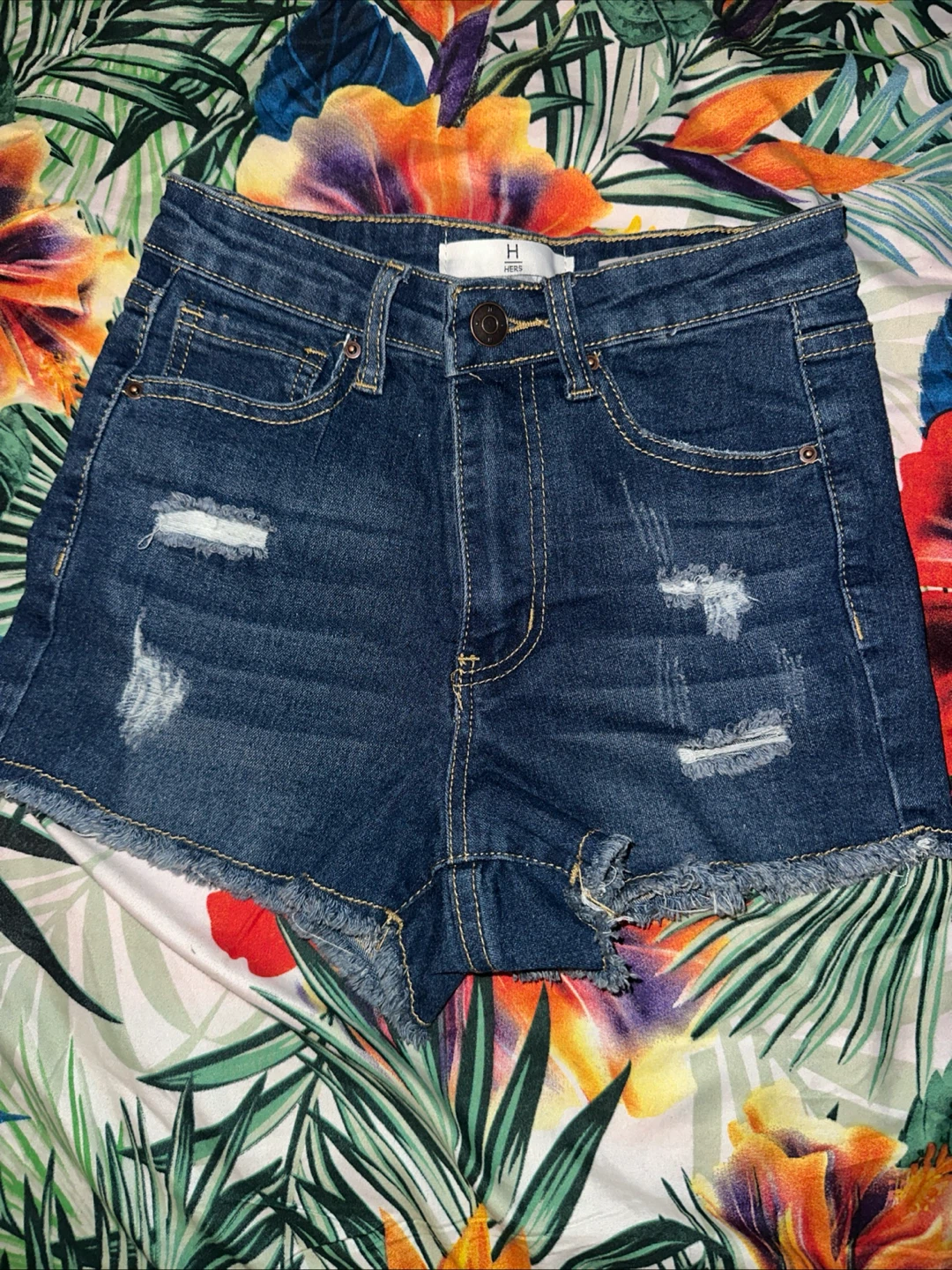 H Hers Distressed Denim Shorts - photo 4