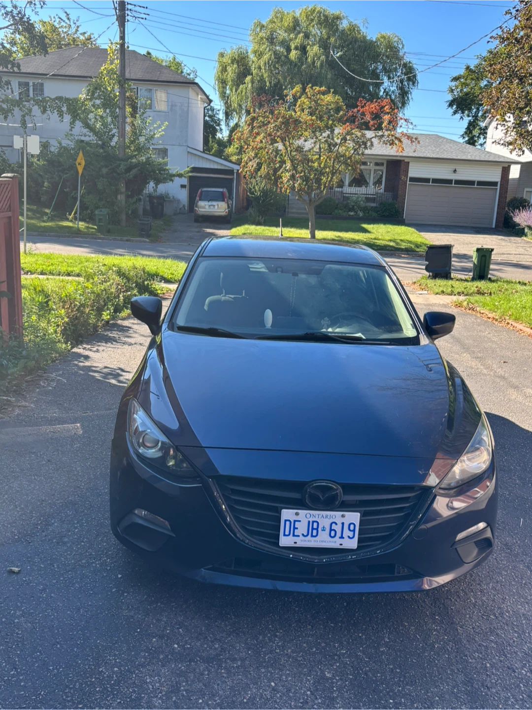 Car - photo 2