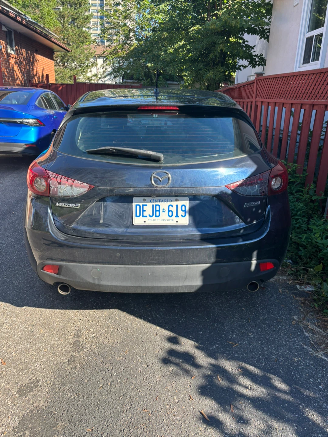 Car - photo 3