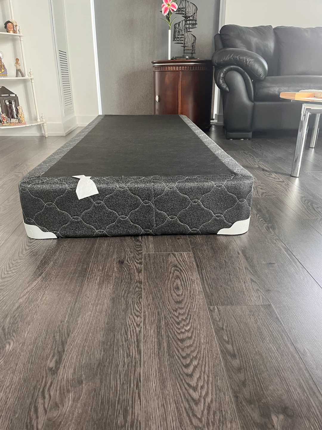 Twin size bed box spring - photo 4