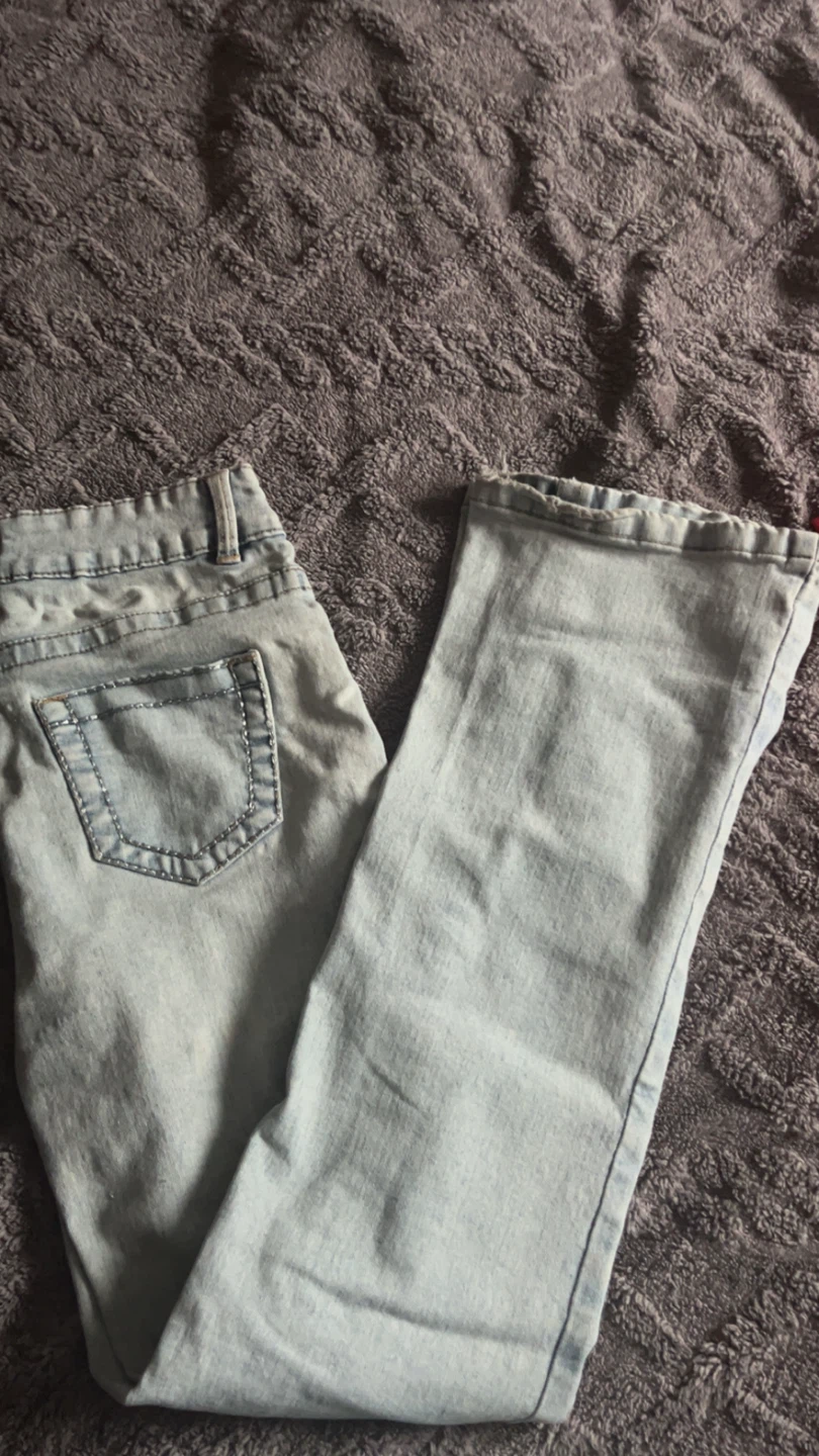 Light Wash Denim flared  Jeans - photo 4