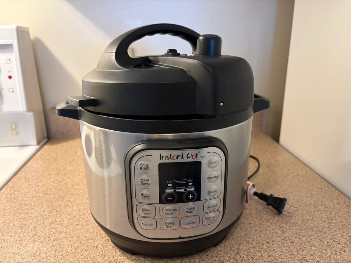 Instant Pot Duo 7-in-1, 3 Quarter Multi Cooker