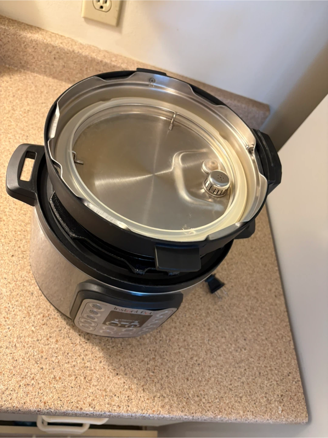 Instant Pot Duo 7-in-1, 3 Quarter Multi Cooker - photo 4