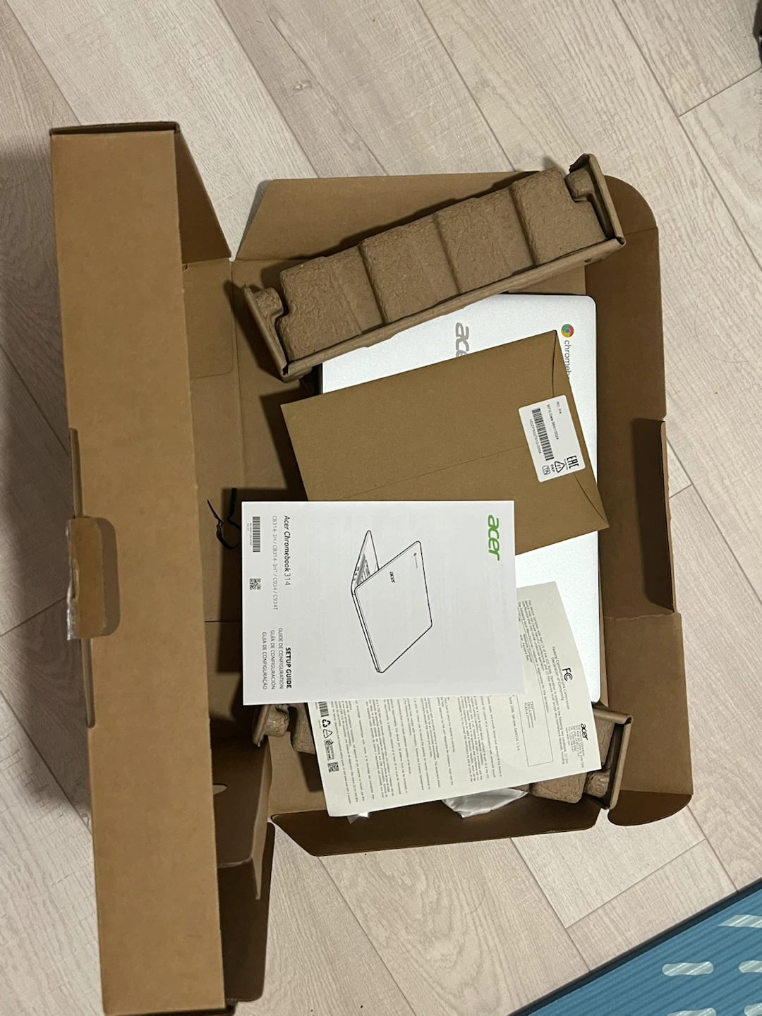Acer Chromebook 11.6" Silver - photo 3