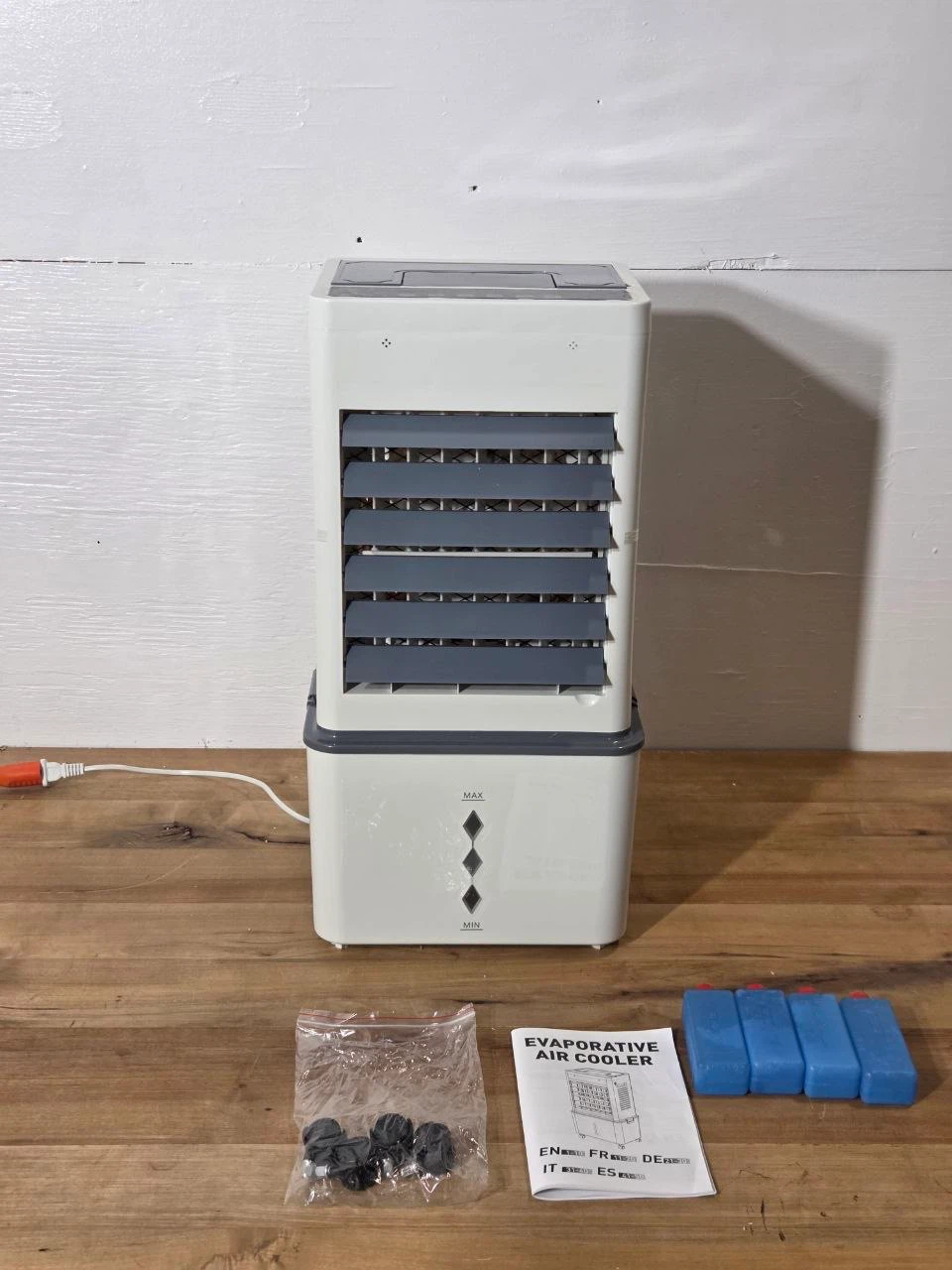 Evaporative Air Cooler with Ice Packs - photo 2