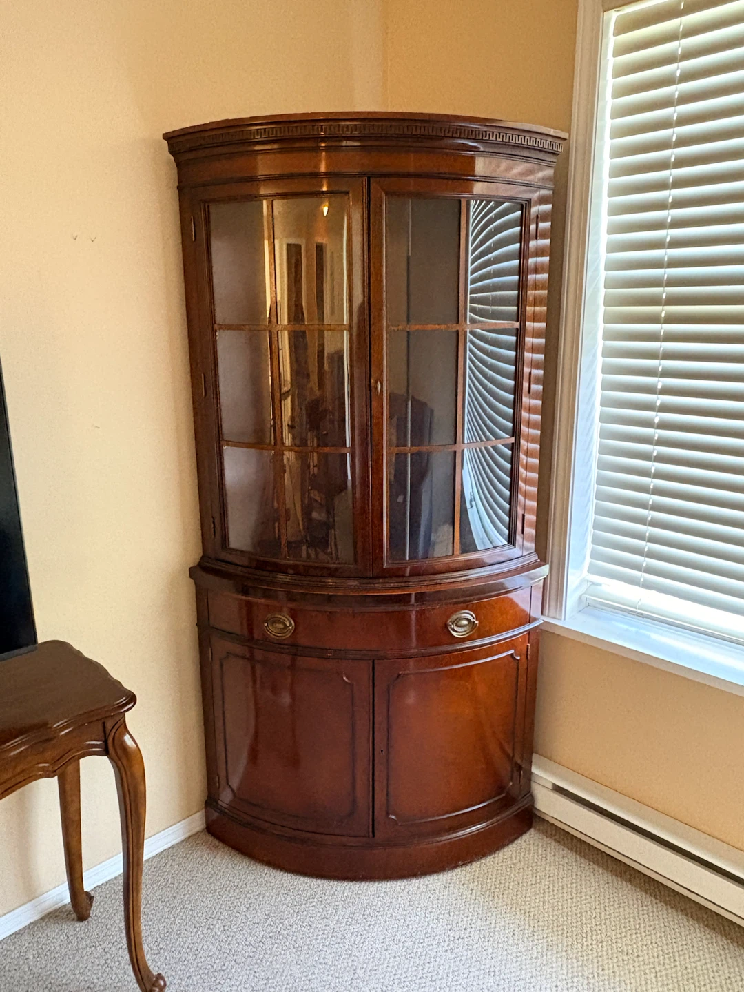 Gorgeous vintage corner curio cabinet