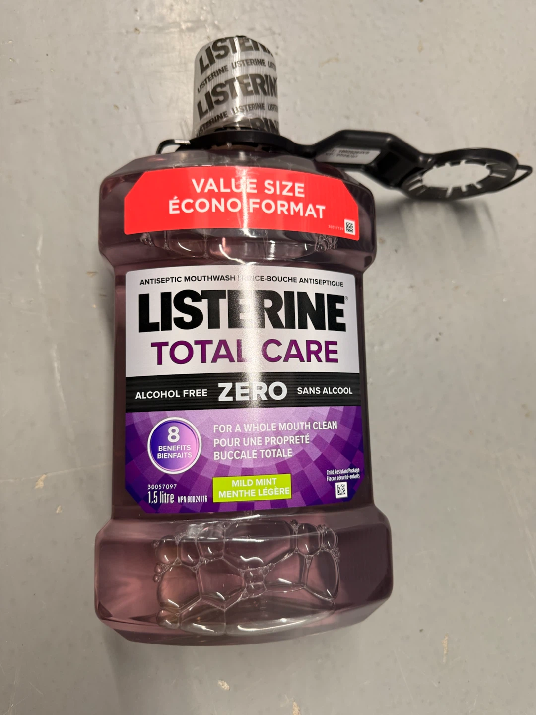 Listerine mouthwash 1.5 Litre(expiry 2028)