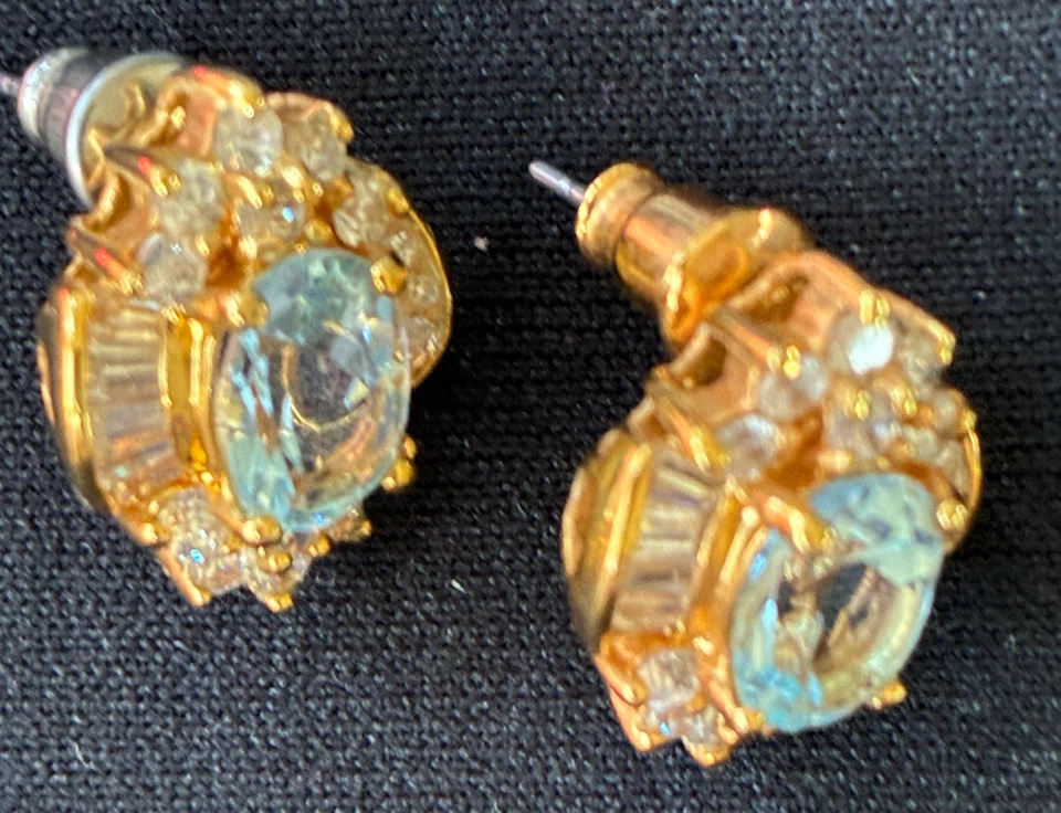 Gold-tone Blue Oval Stud Earrings