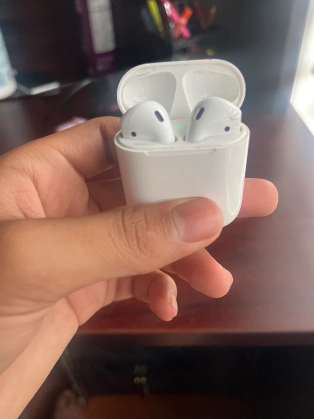 Apple AirPods with Charging Case - photo 5