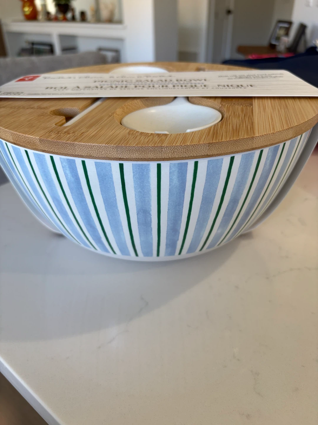 President's Choice Picnic Salad Bowl with Servers and Lid - photo 2
