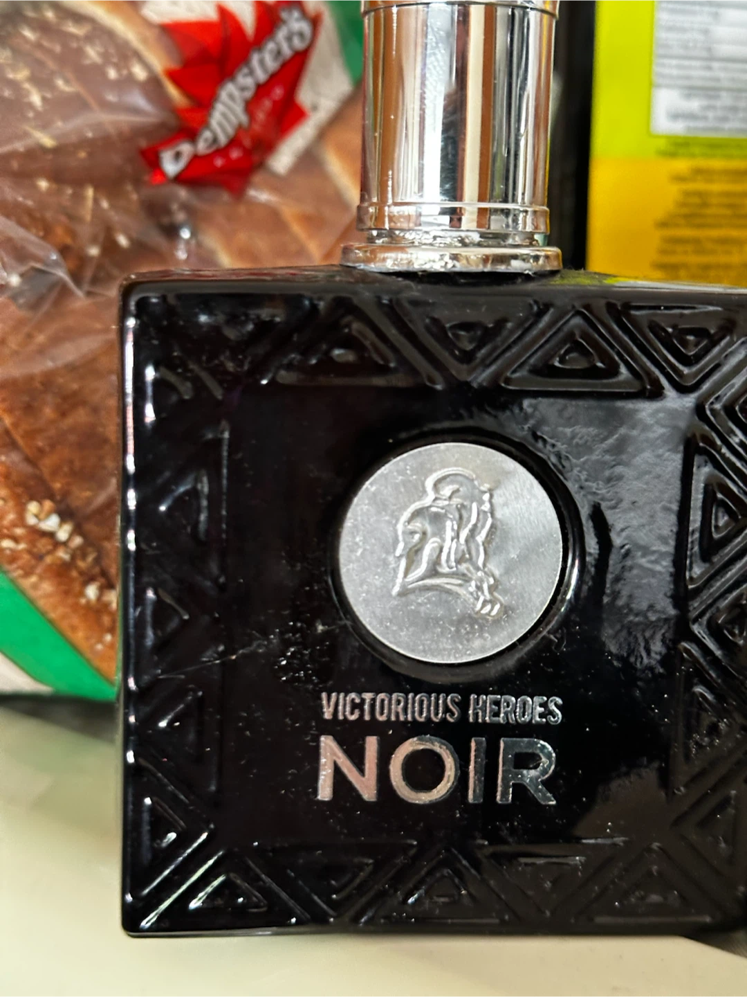 4 bottles of cologne - photo 2
