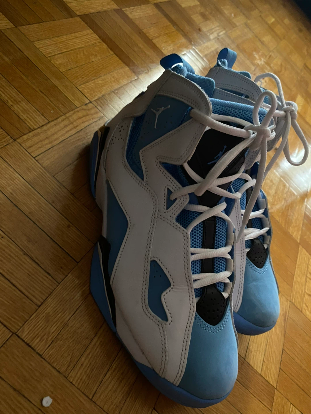 Jordan street wear shoes - photo 2
