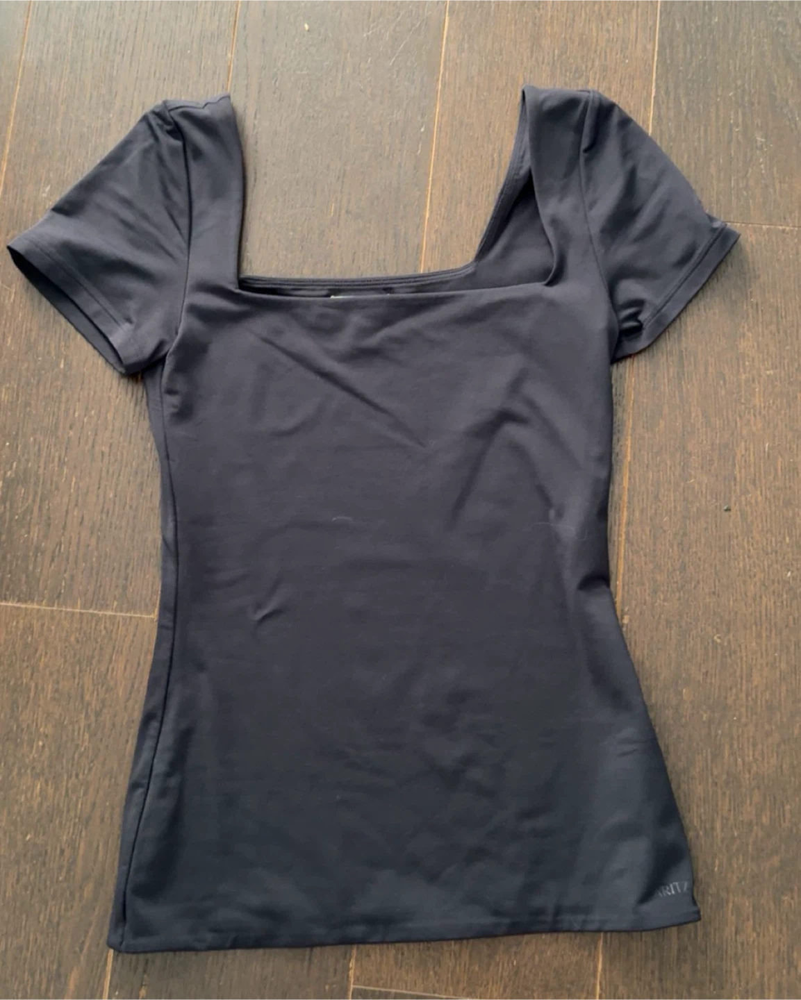 Aritzia Original Contour Squareneck Hip T-Shirt