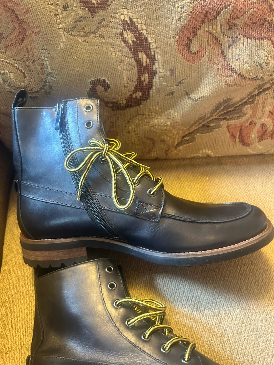 Saks Fifth Avenue Black Leather Boots - photo 4
