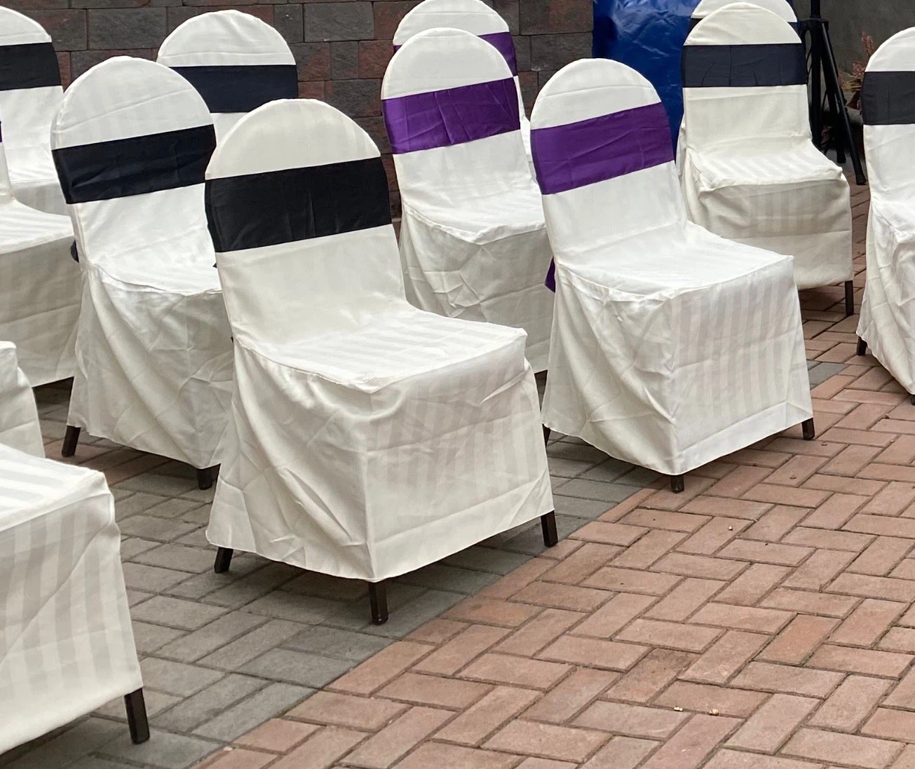 Banquet chairs - photo 2