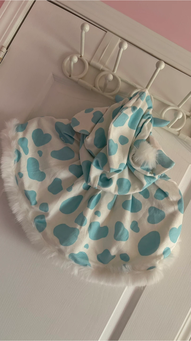Winter Plush Cow Cosplay - photo 3