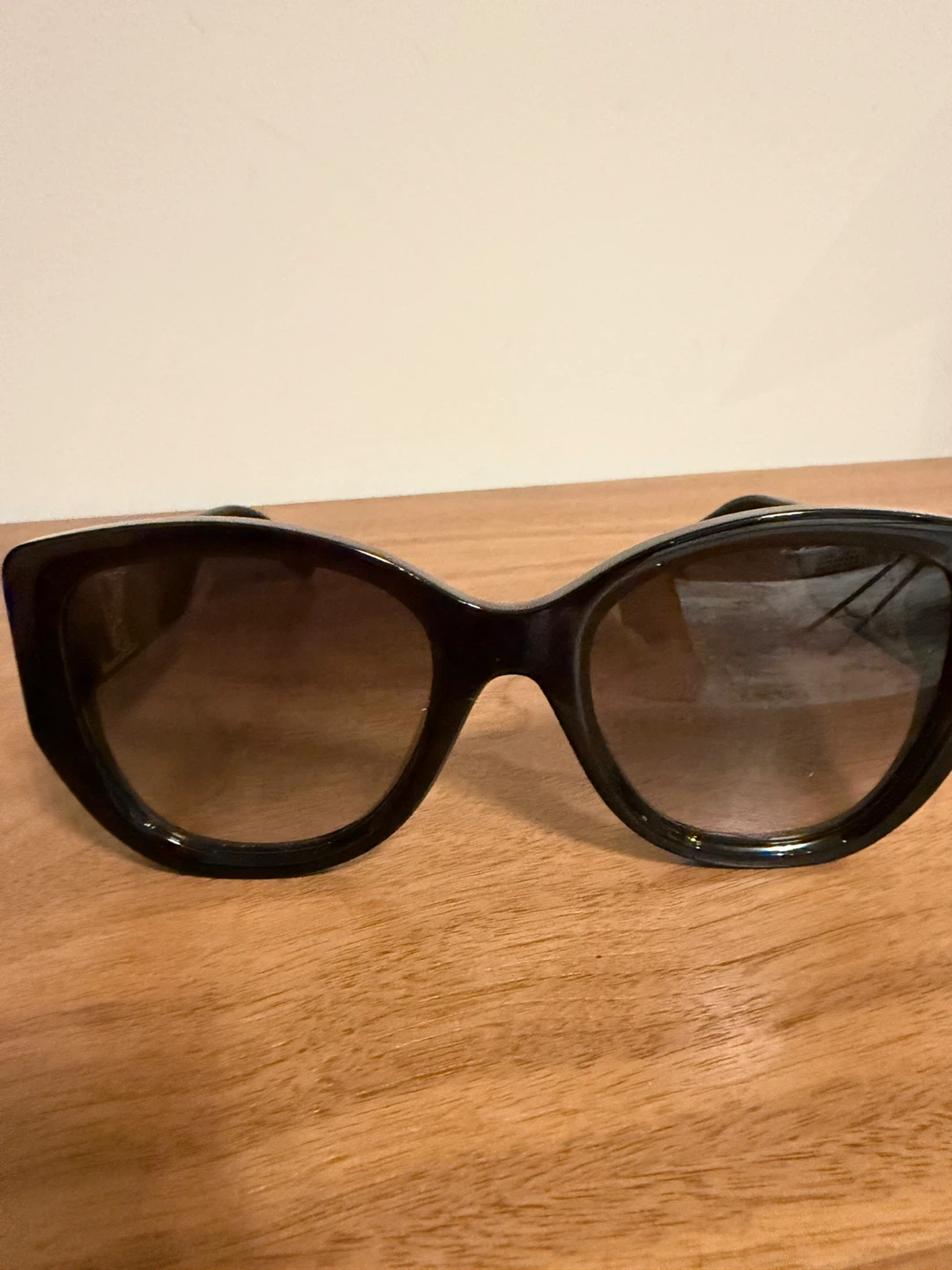 Louis Vuitton Z1733W Sunglasses