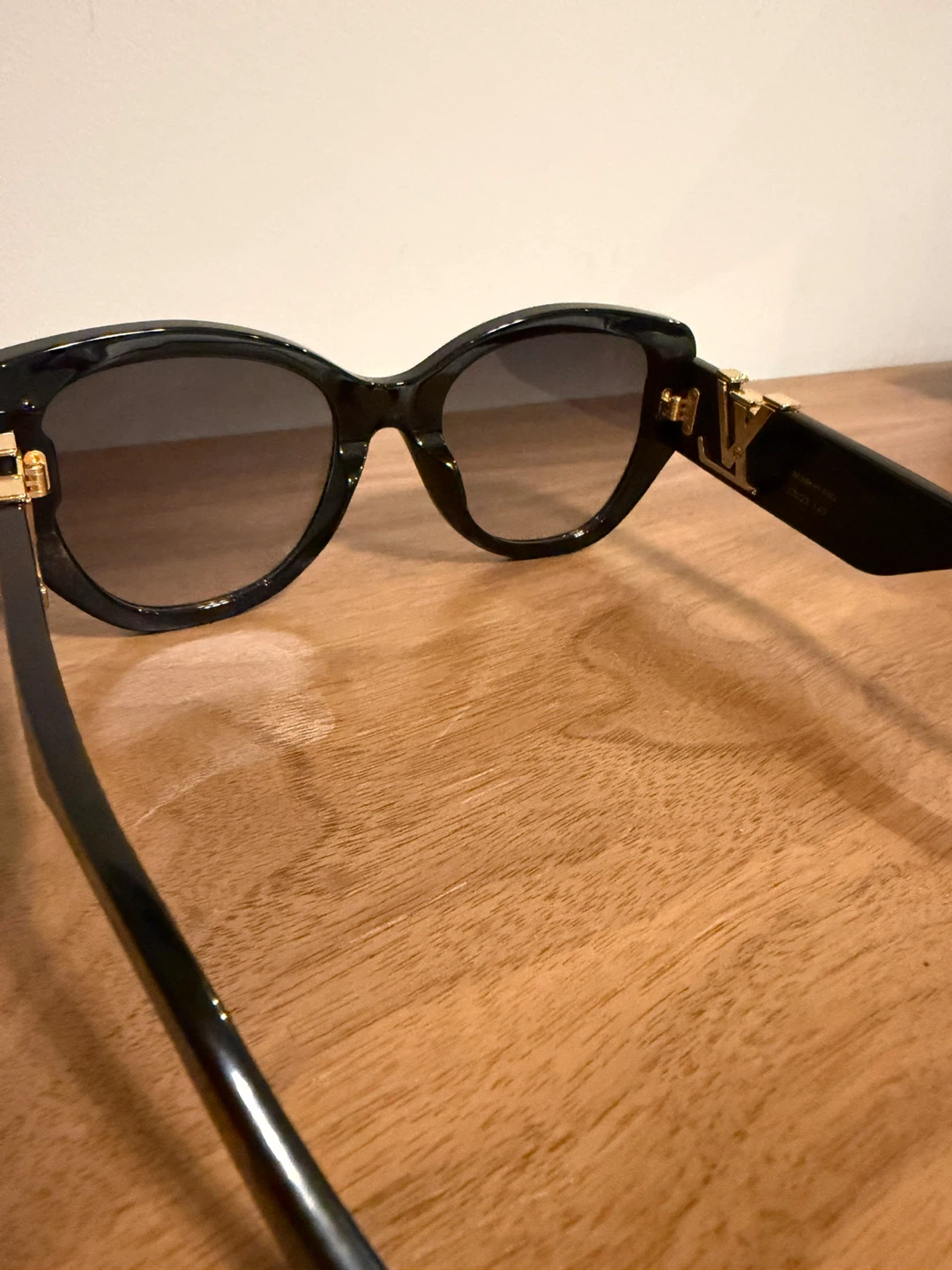 Louis Vuitton Z1733W Sunglasses - photo 3