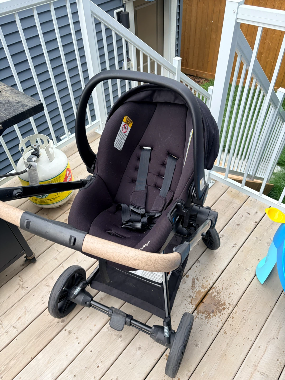 Safety 1st Stroller with Infant Car Seat - photo 2