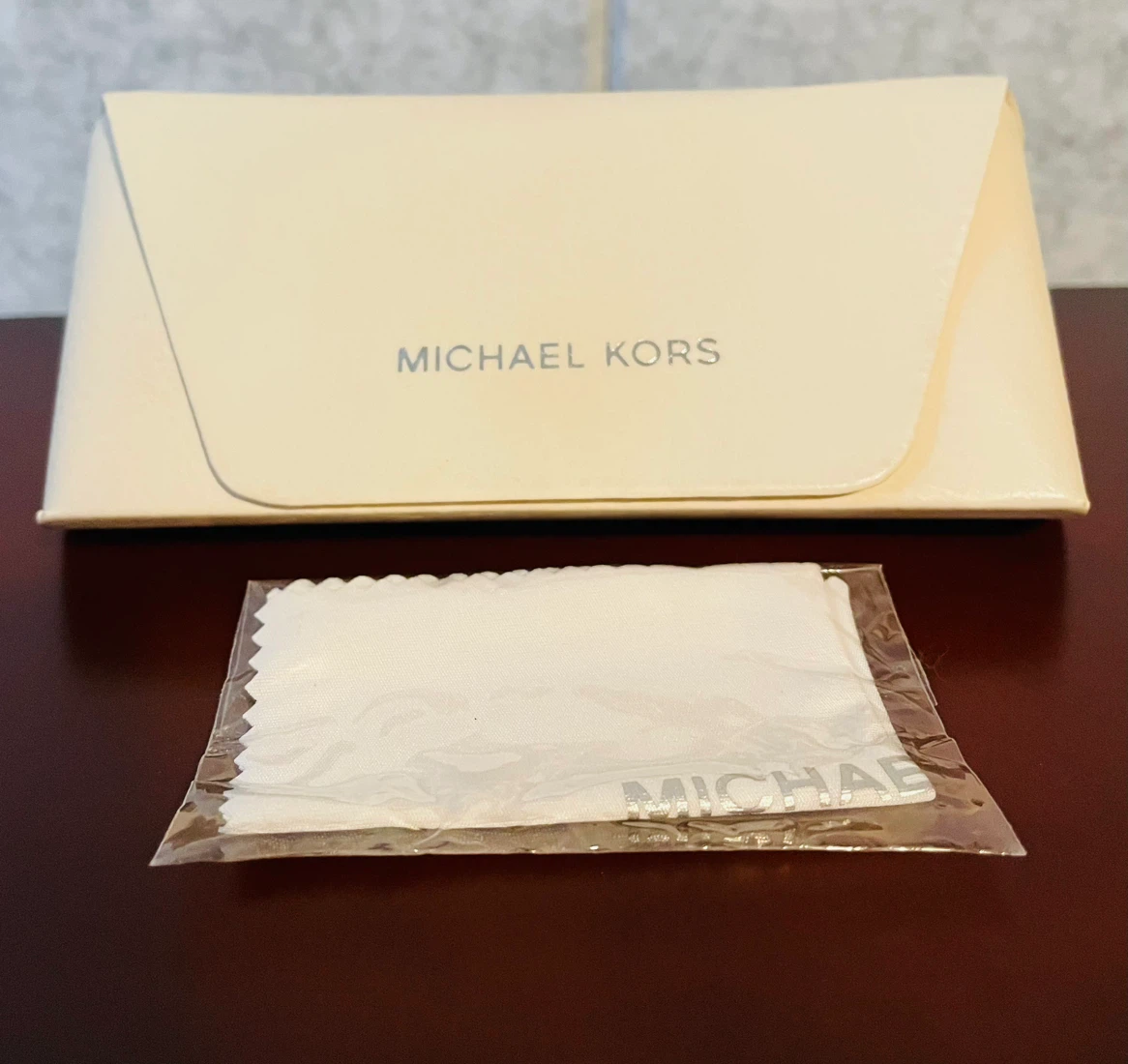 Michael Kors glass case