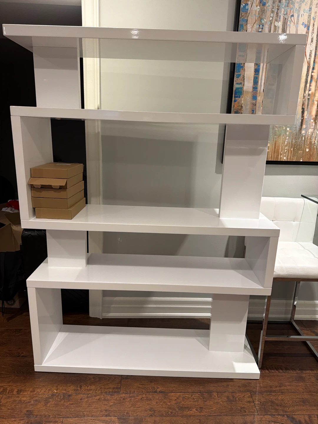 White Modern Shelf Unit