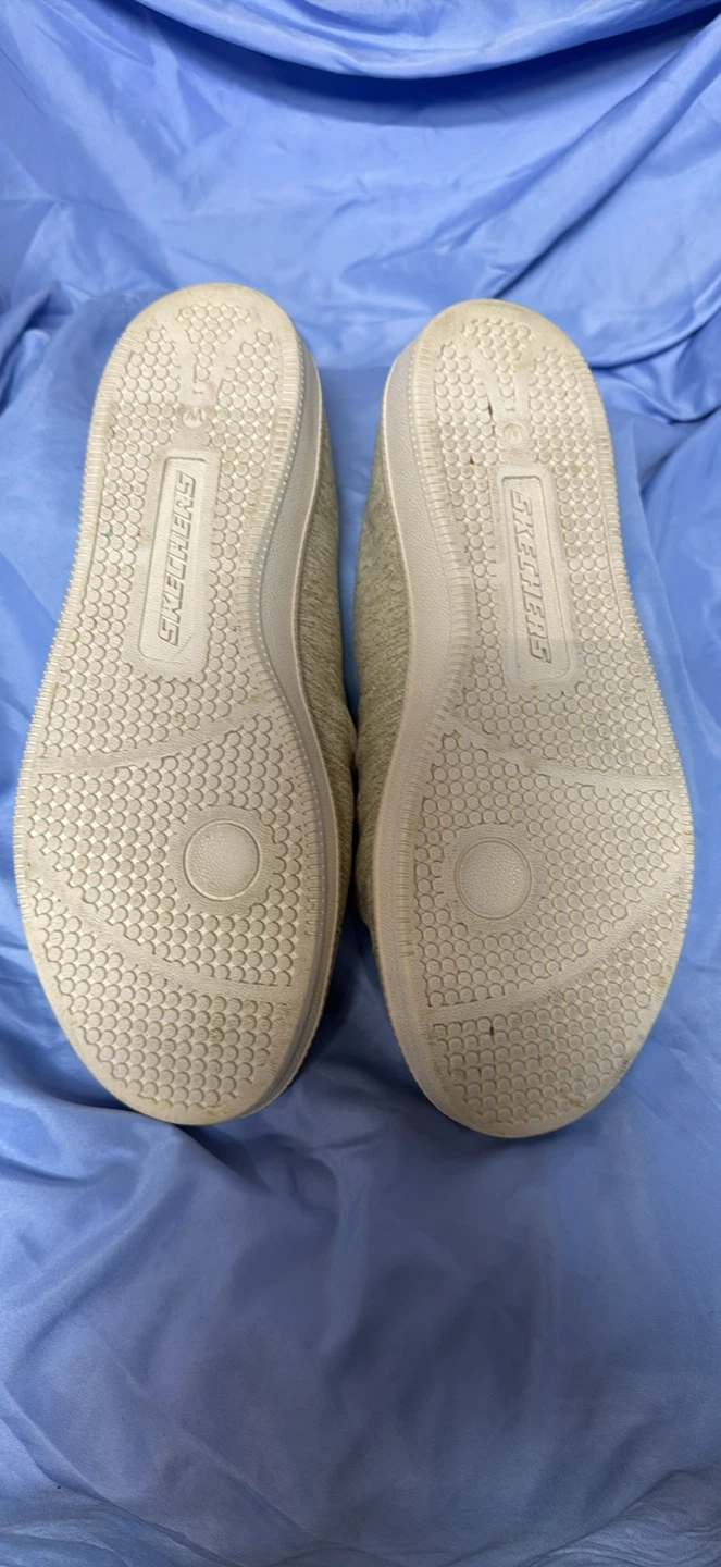 Skechers Wide Fit Bow Slip-On Shoes - photo 2