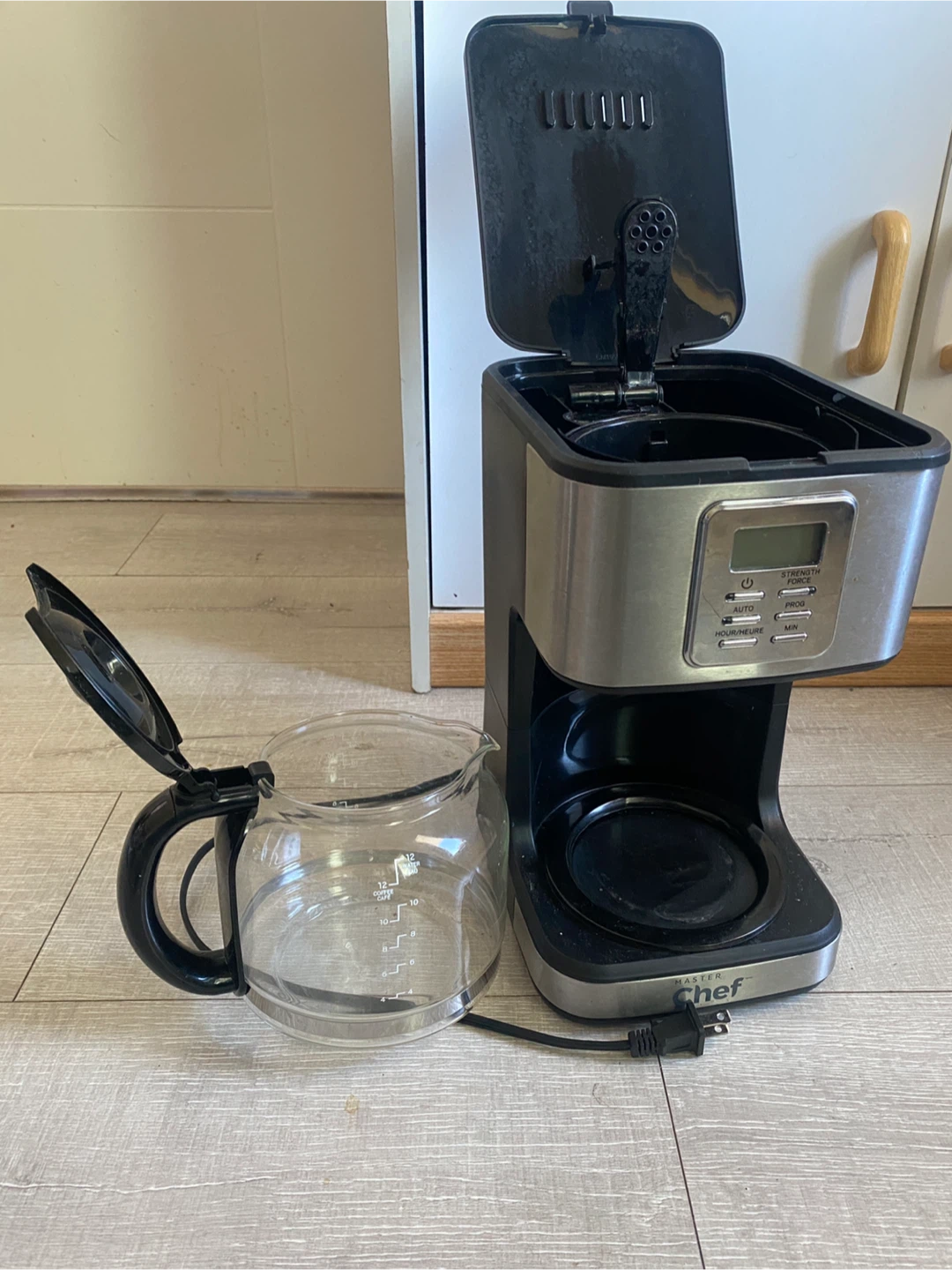 Master Chef 12-Cup Coffee Maker - photo 3
