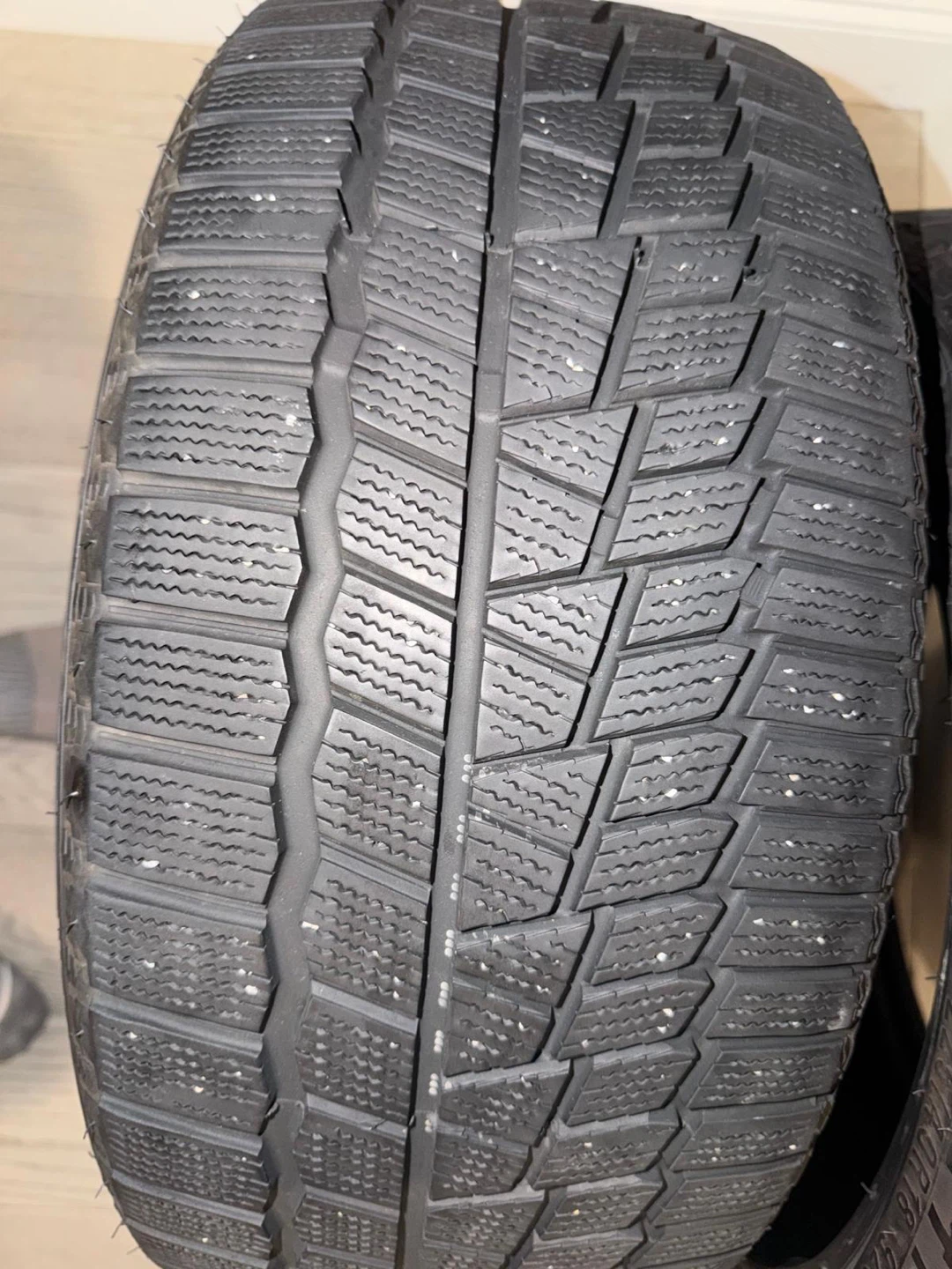 Tyres - photo 2
