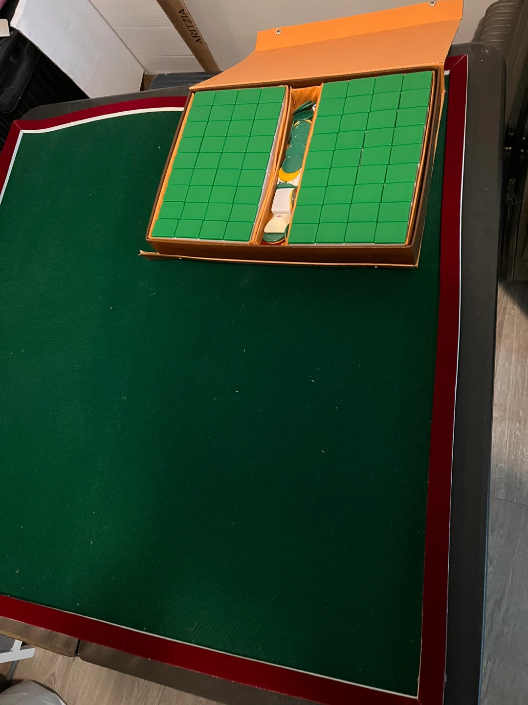 Mahjong Set and Game Table - photo 2