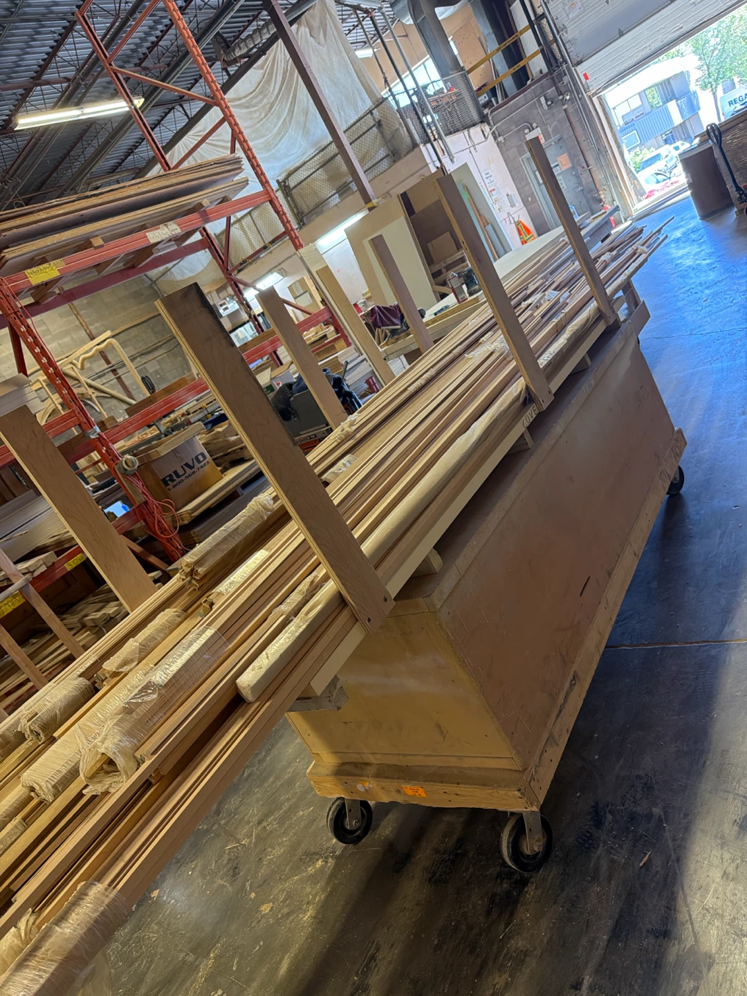 Various Oak/Maple/Cherry wood trim molding bundles - photo 3
