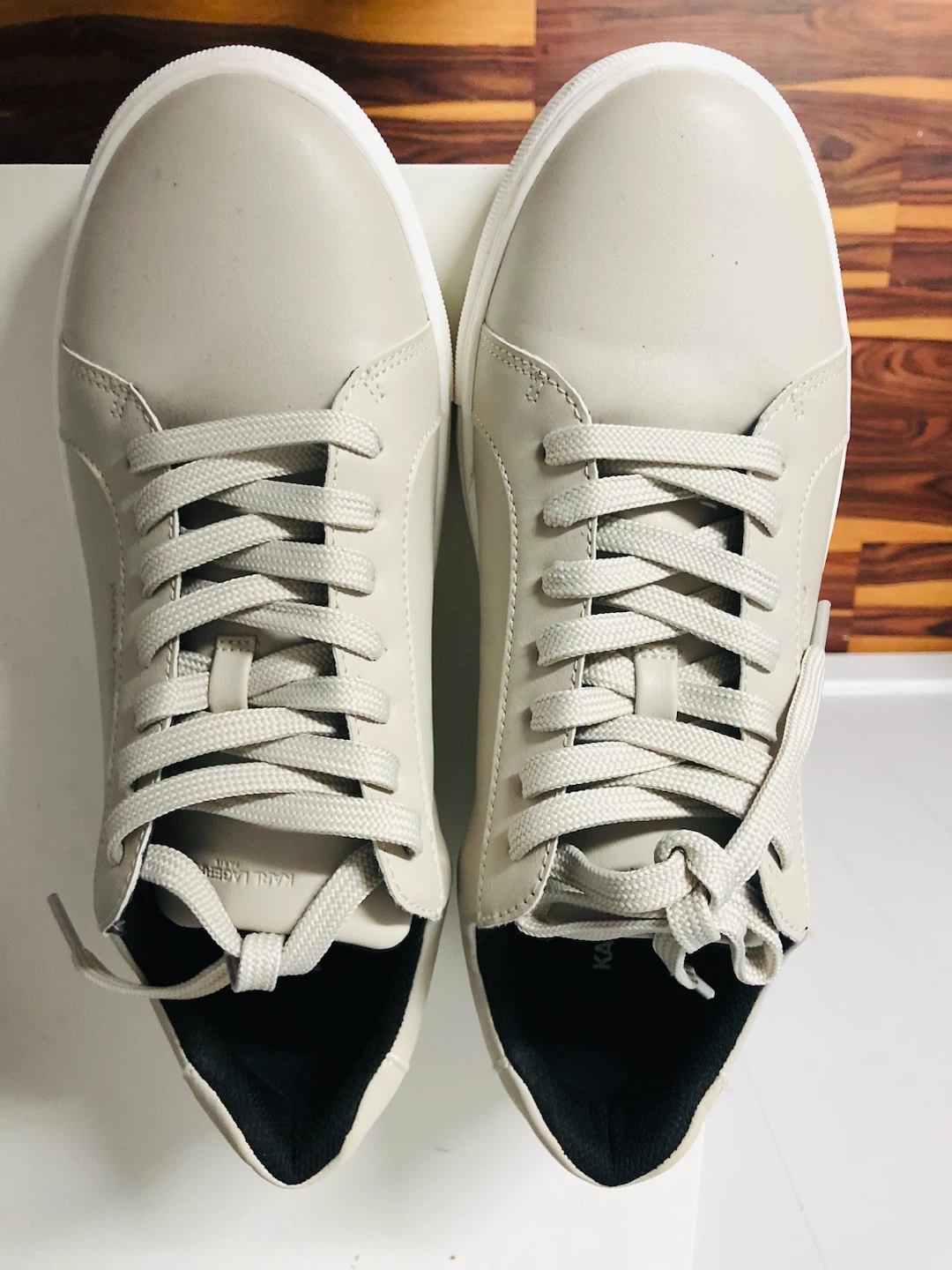 Karl Lagerfeld Paris Sneakers Size 10.5 - photo 3