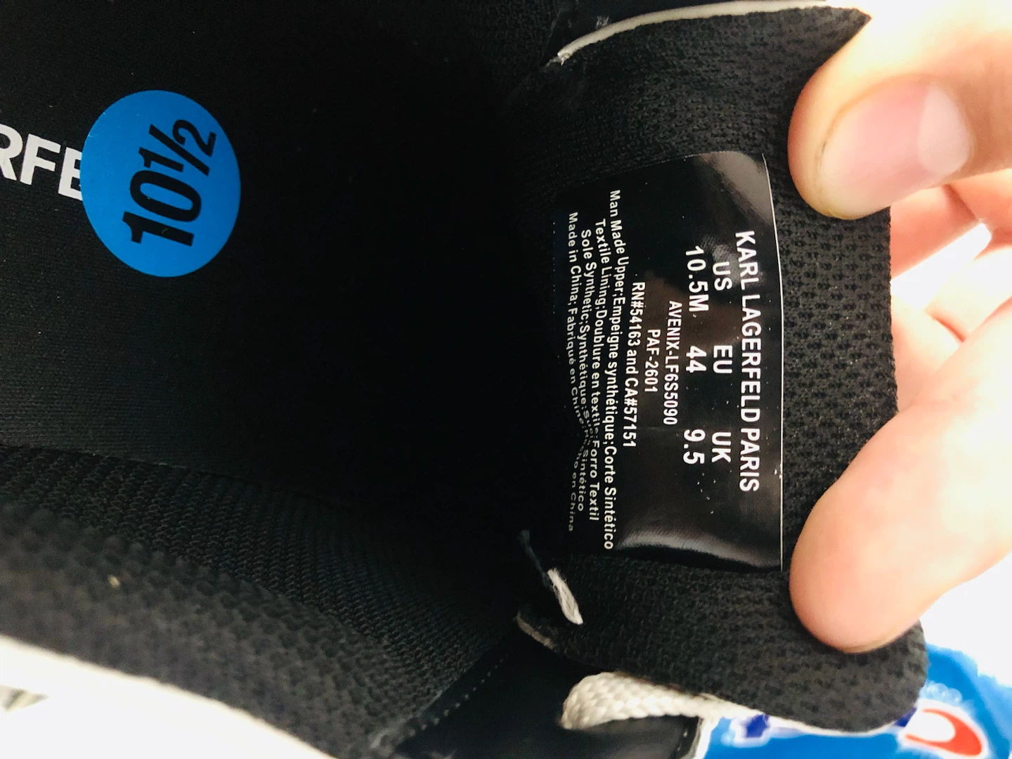 Karl Lagerfeld Paris Sneakers Size 10.5 - photo 4