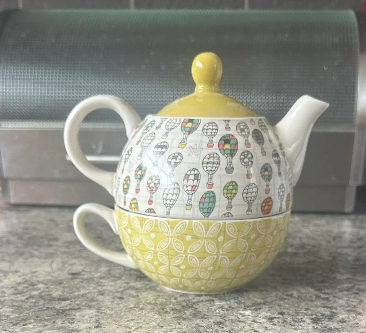 Hot Air Balloon Stacking Teapot and Cup Set