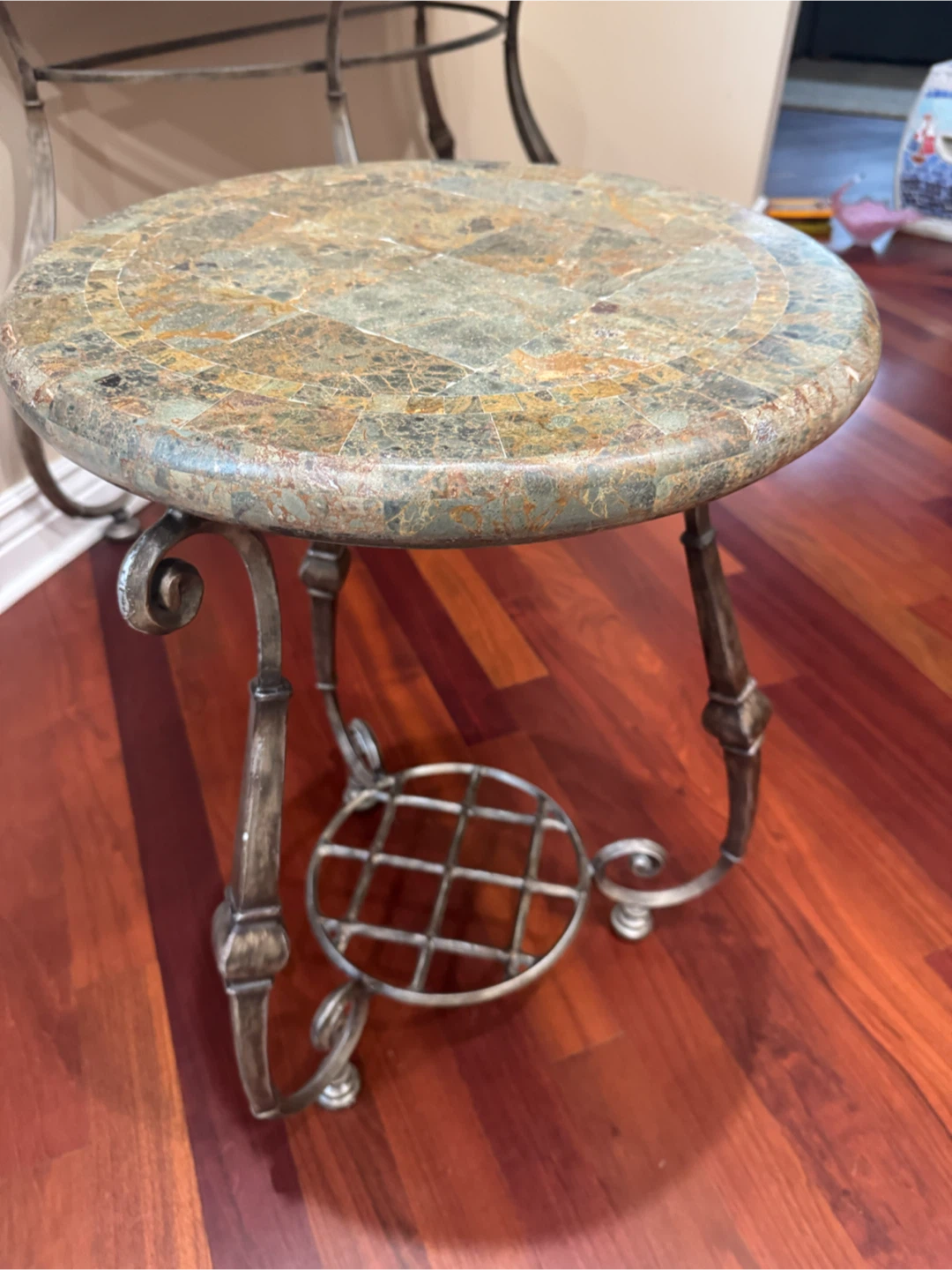 Round Stone Inlay Coffee Table - photo 5