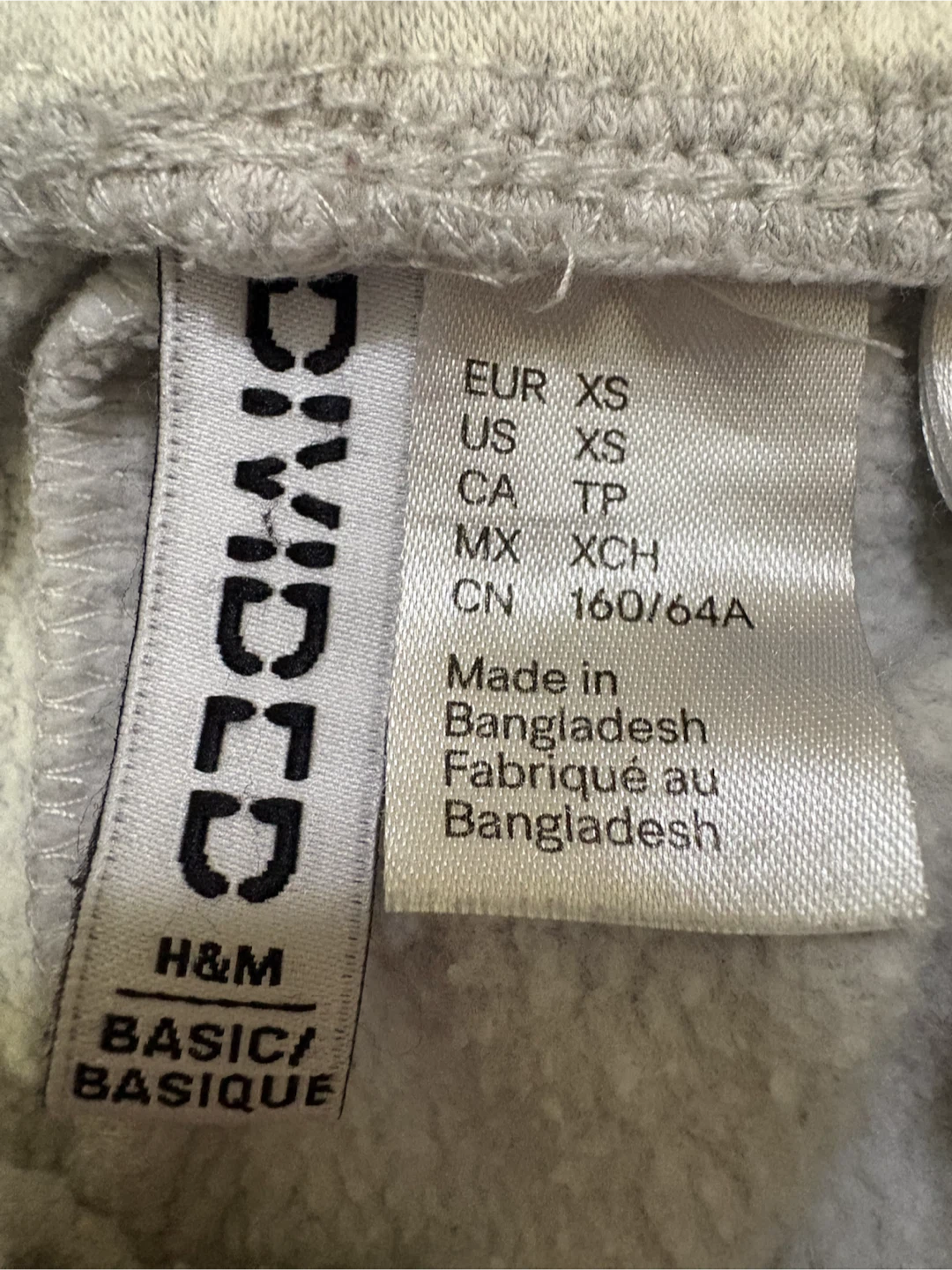 H&M Divided Grey Sweatpants size XS - photo 3