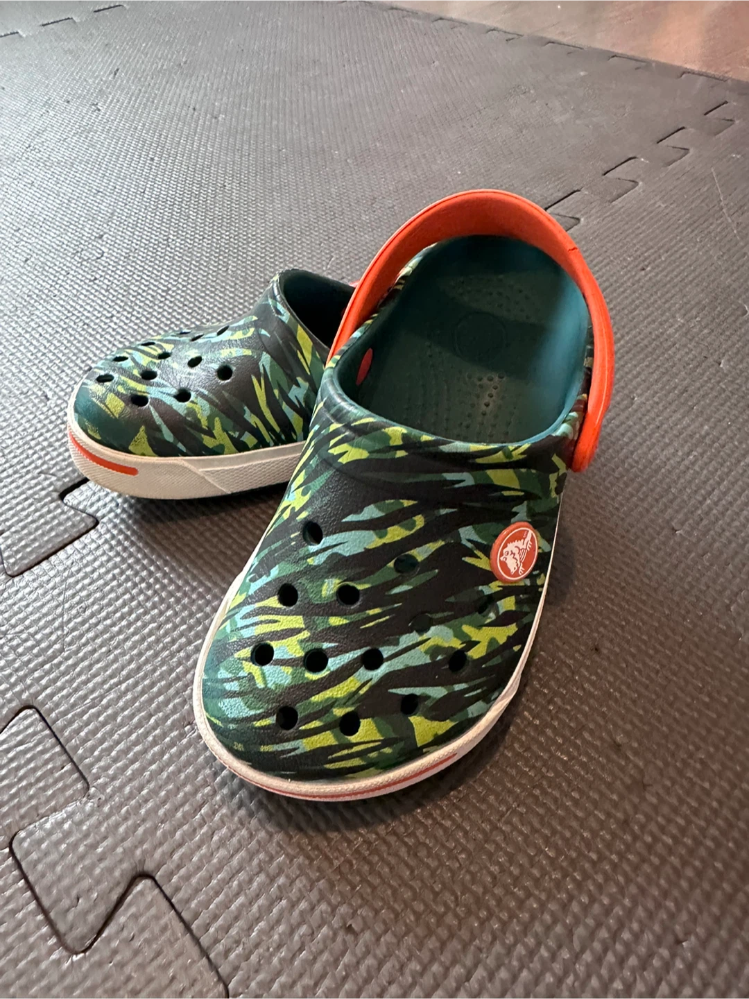 Kids' Crocs Clogs Size C8 / 9