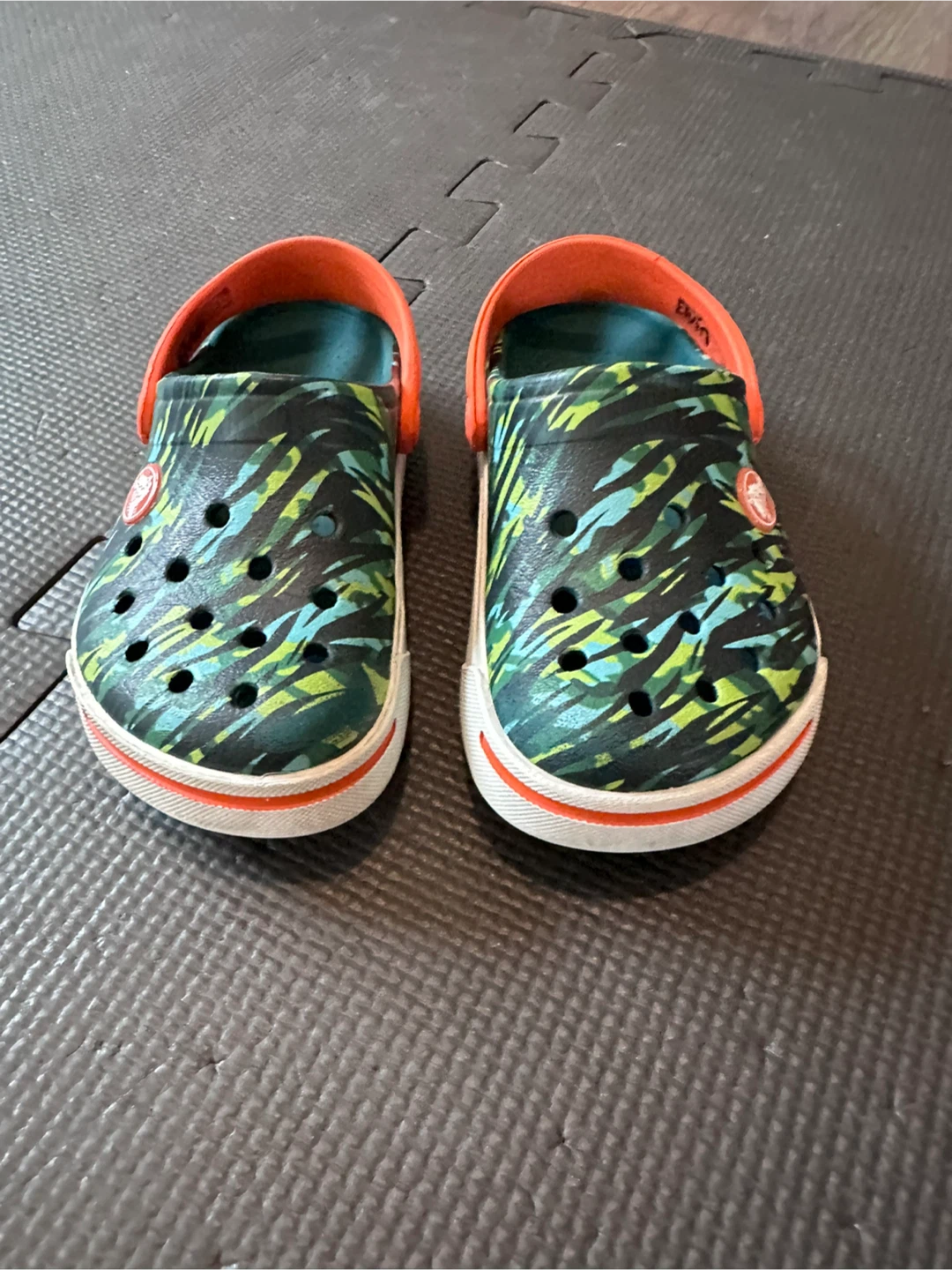 Kids' Crocs Clogs Size C8 / 9 - photo 2