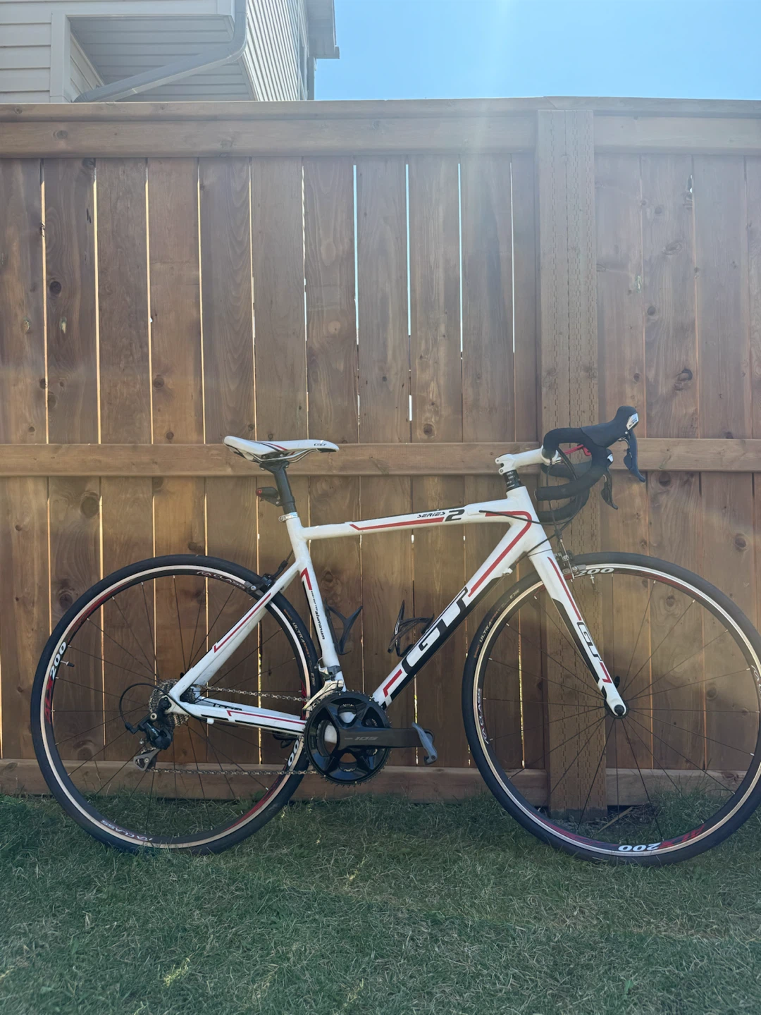 GT Series 2 Road Bike Size 56 (L) - photo 3