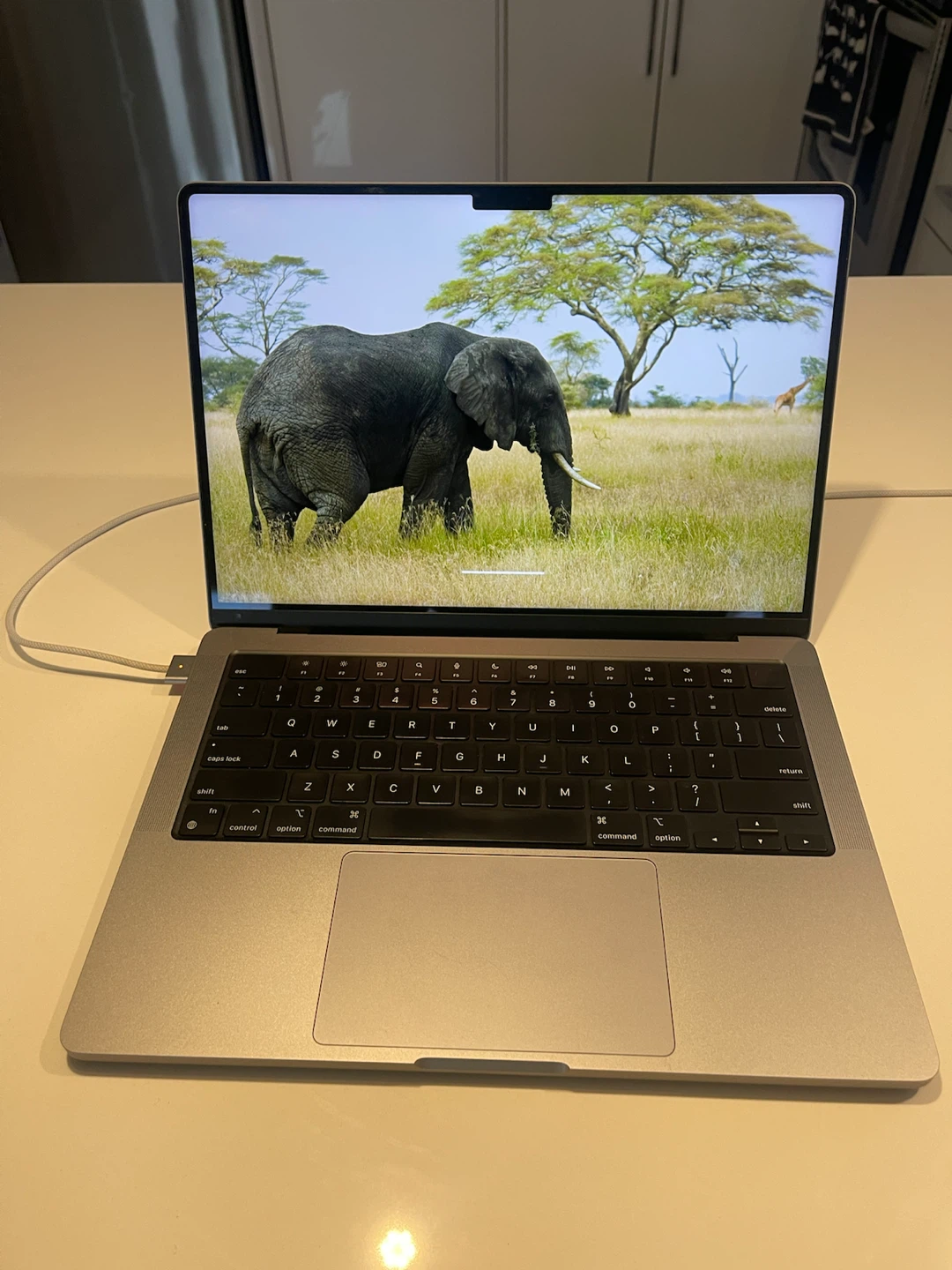 Near mint Macbook Pro 14” 16GB unified memory 500GB SSD2