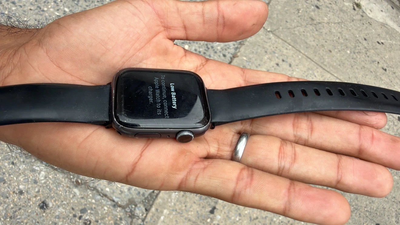 Apple Watch Series 5 44mm Aluminum - photo 3