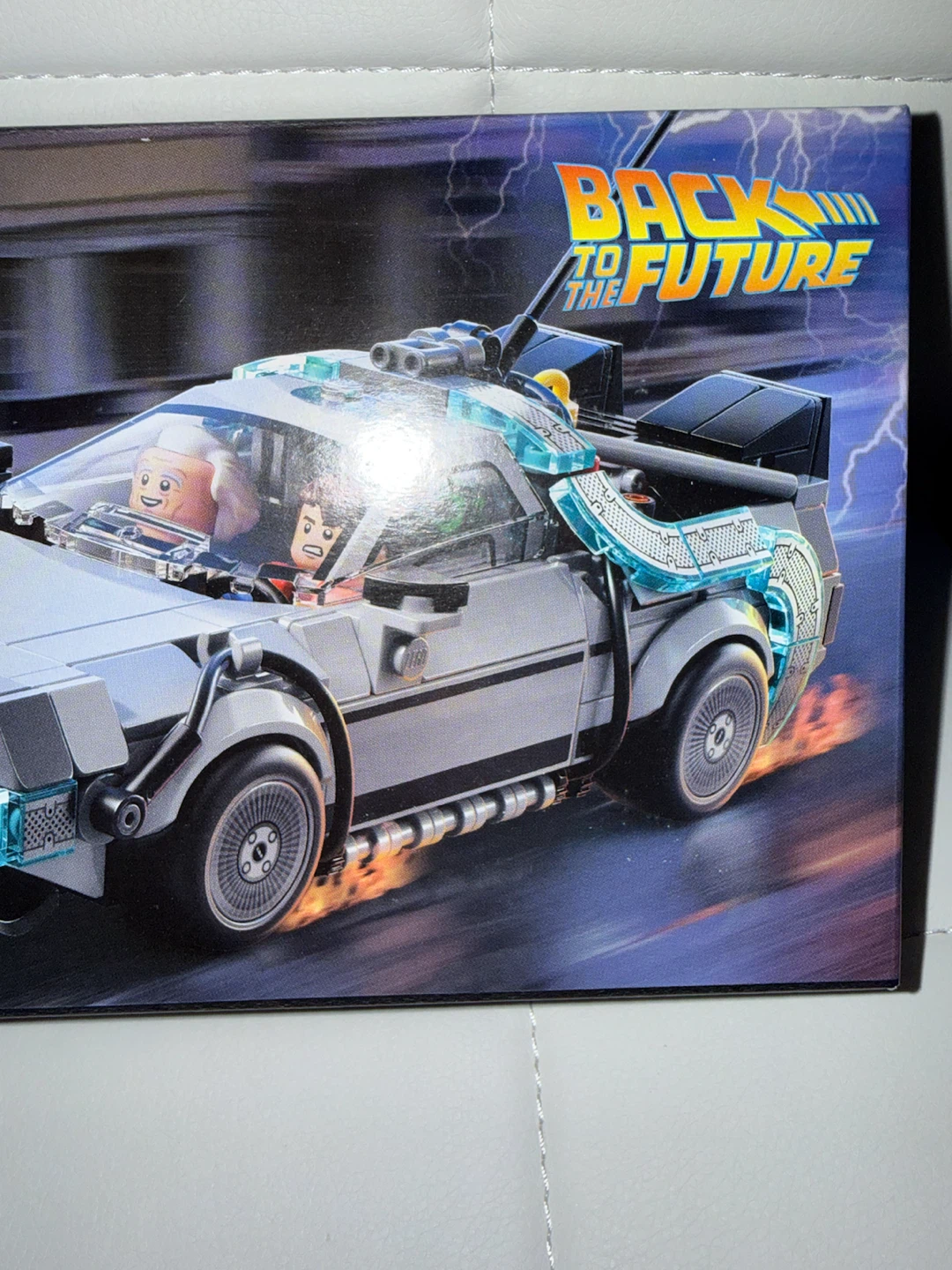 Lego Speed Champions Time Machine from Back to the Future 77256 - photo 4