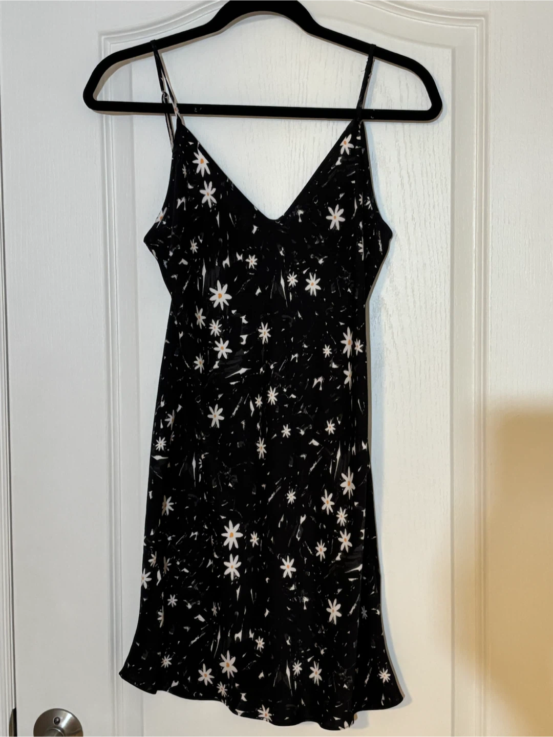 Wilfred Black Daisy Print Slip Dress - photo 2