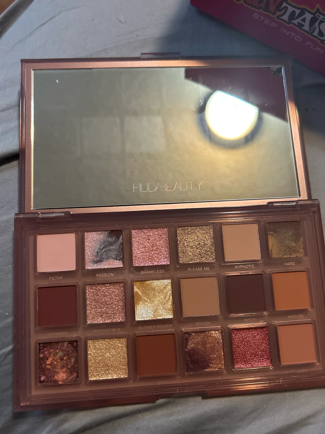 Huda Beauty Naughty Nude Eyeshadow Palette - photo 2