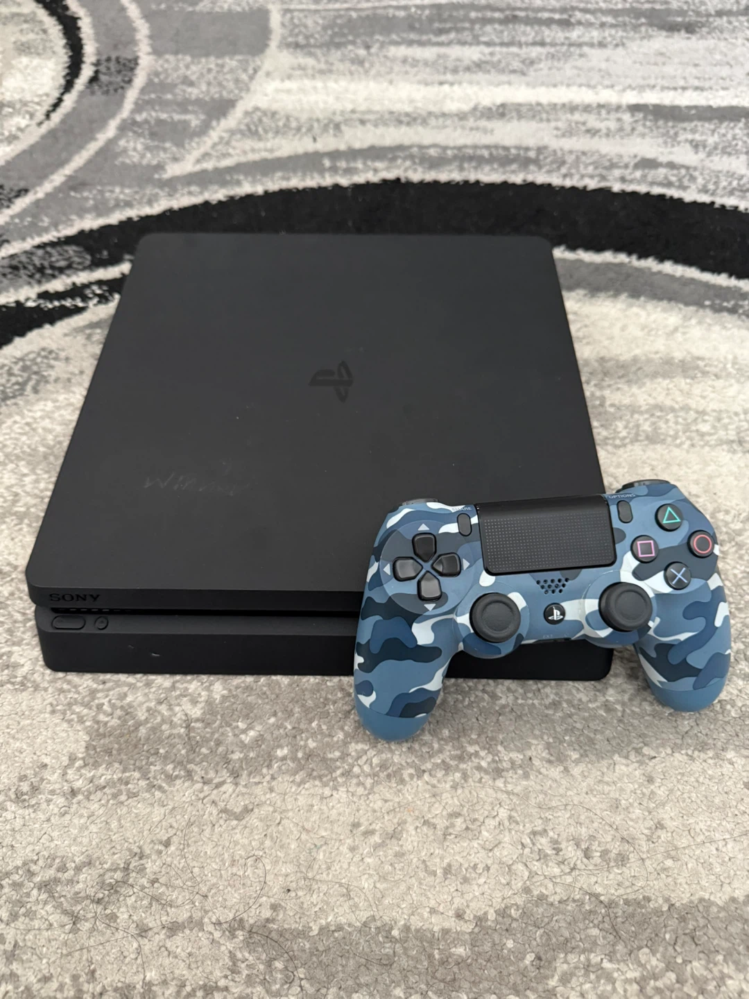 PS4 Slim