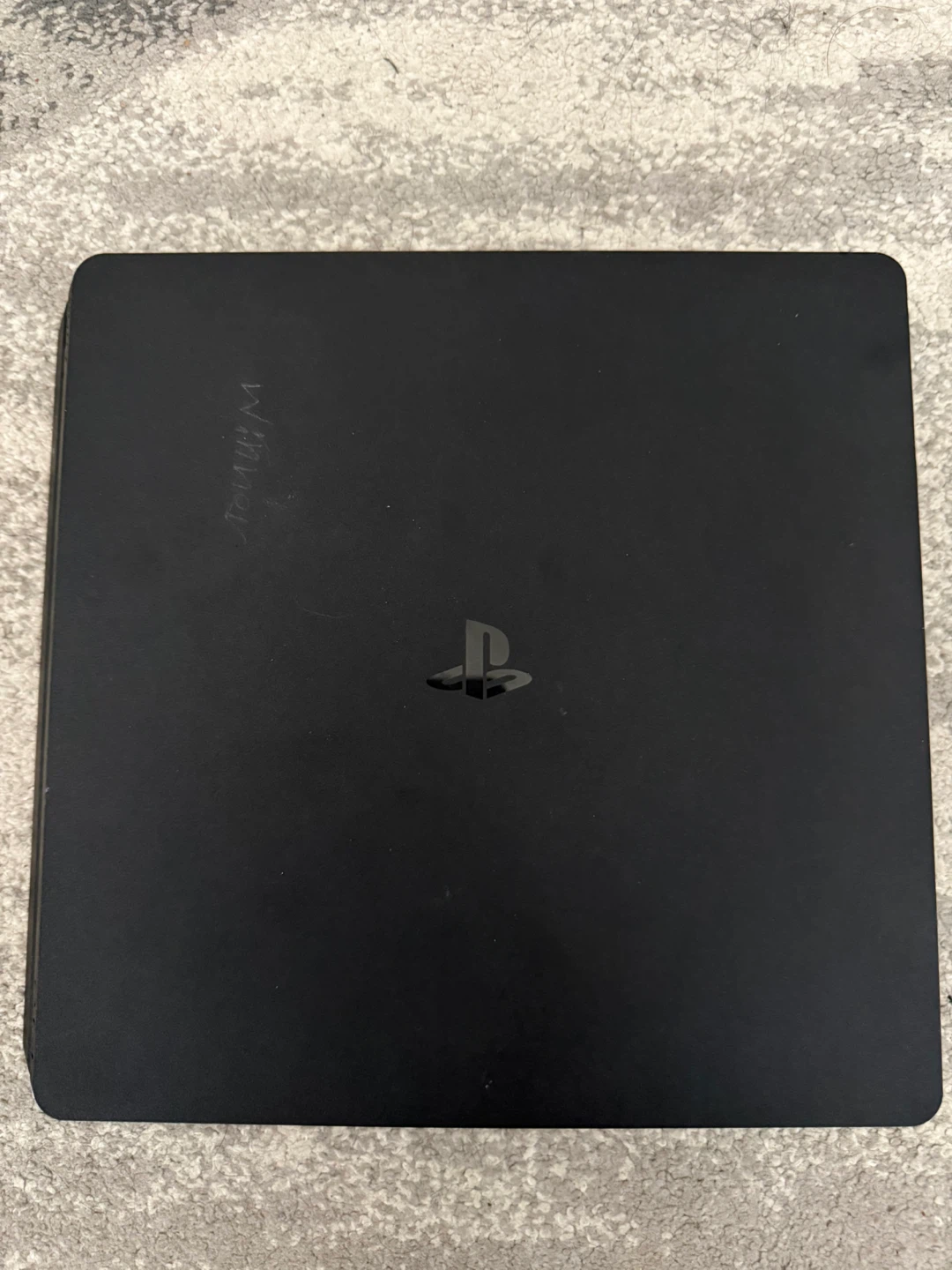 PS4 Slim - photo 2
