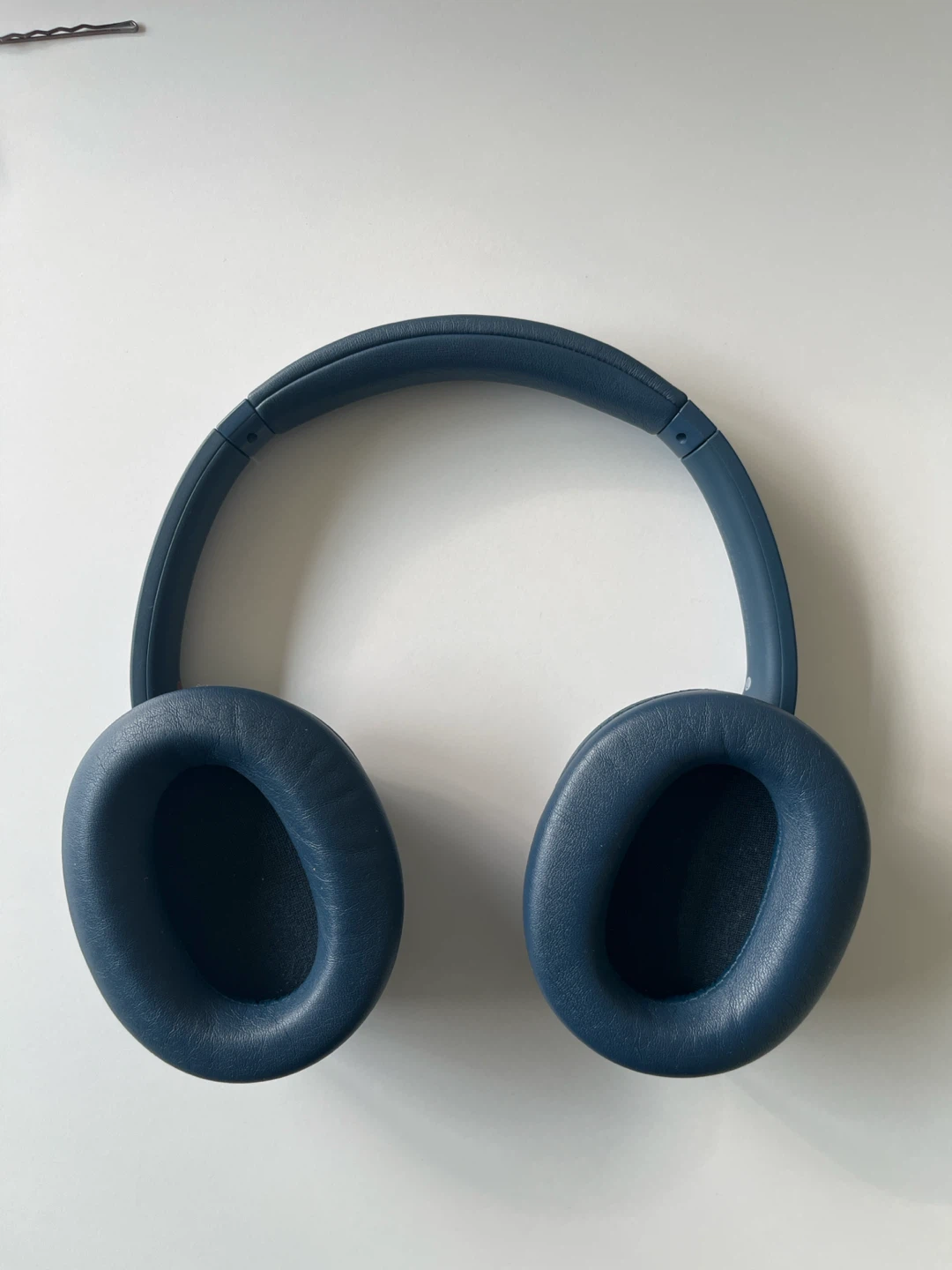 Sony Noise Cancelling Headphones - photo 2