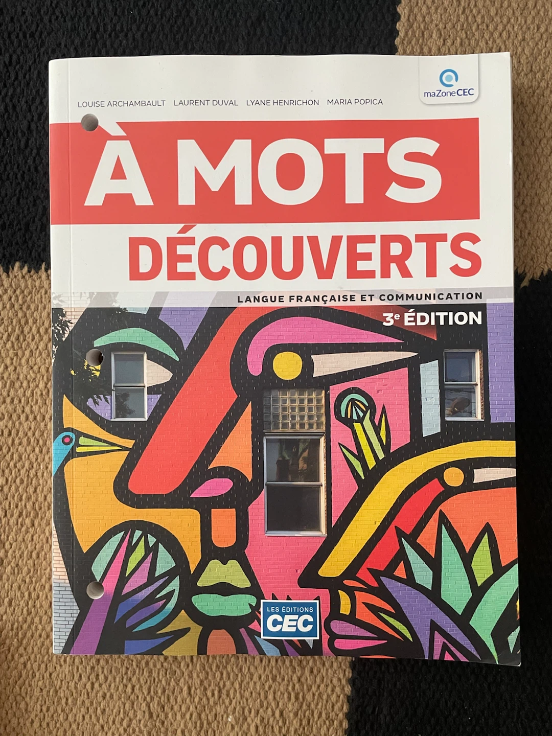 A Mots Decouverts 3e Edition French Textbook