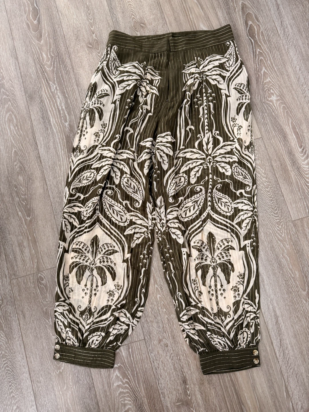 Farm Rio Printed Pants